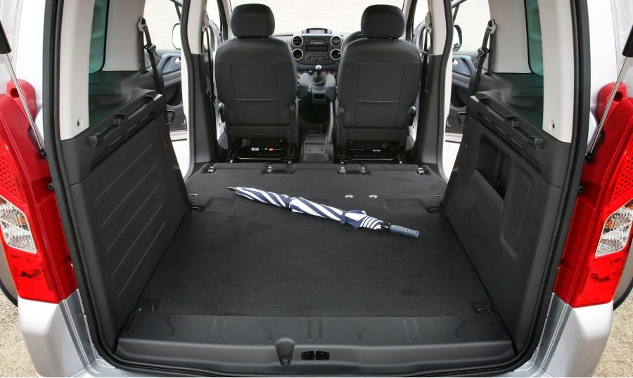  Peugeot Partner Tepee 2008 года  (фото 3 из 20)